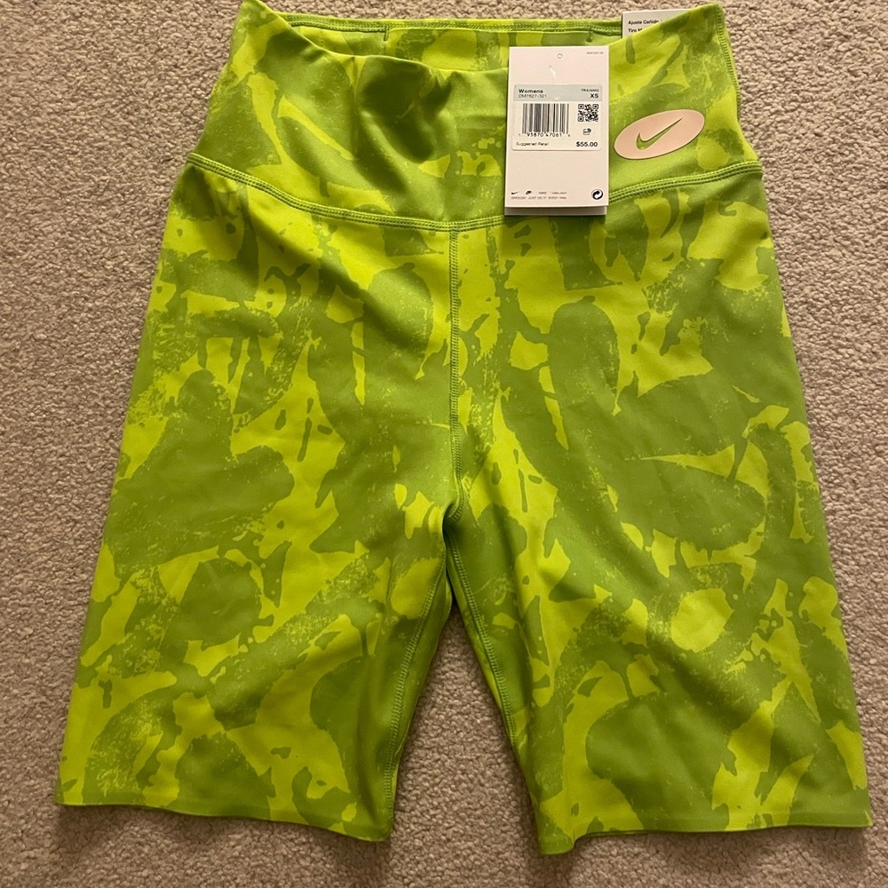 Nike Womens One Luxe XS NWT